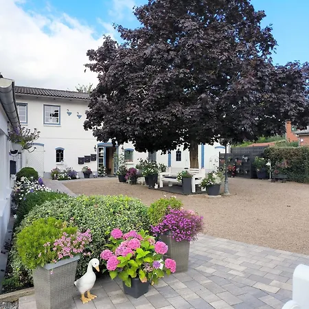 Wiesengrund - Gepflegte Und Gemütlich Mit Garten Apartamento *